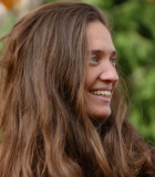 Franka Flügel (500x416).png